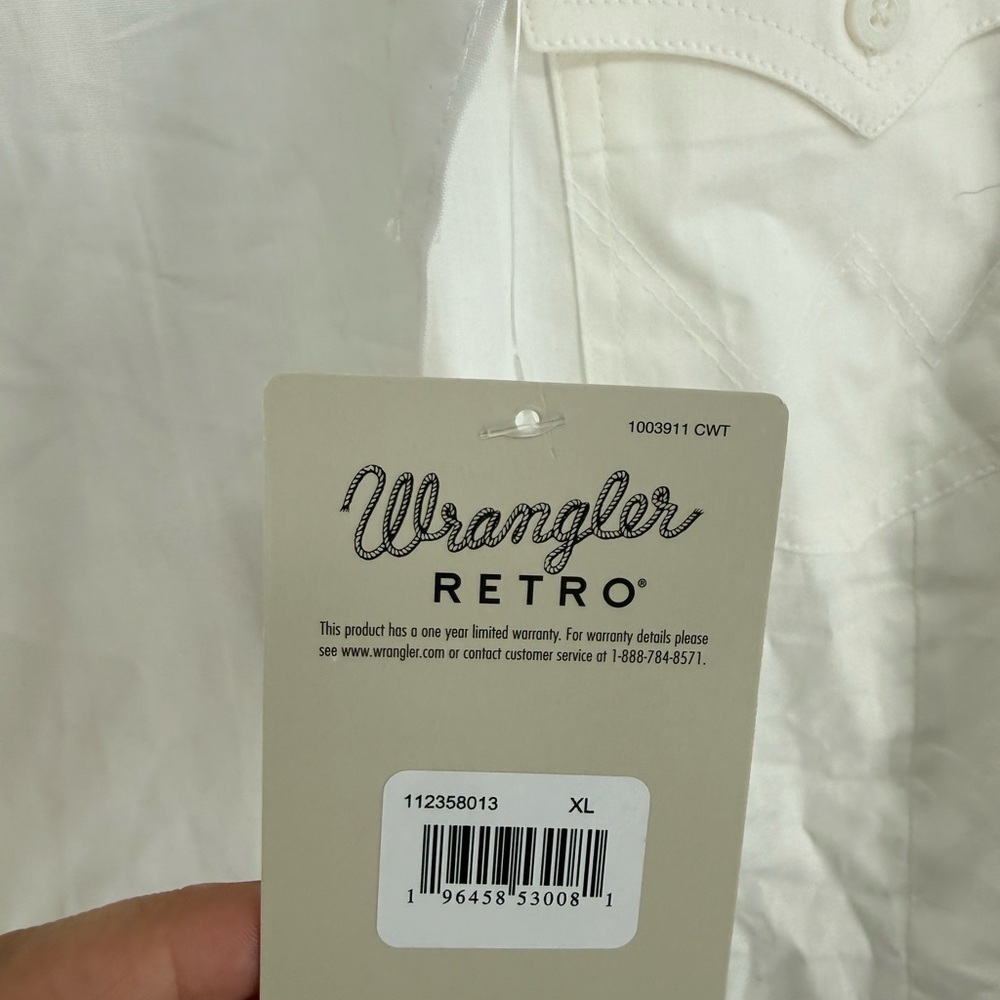 Wrangler Retro Cream Button-Up Shirt - Picture 2 of 4